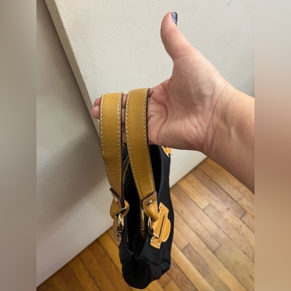 Kate Spade Purse - Picture 2 of 7